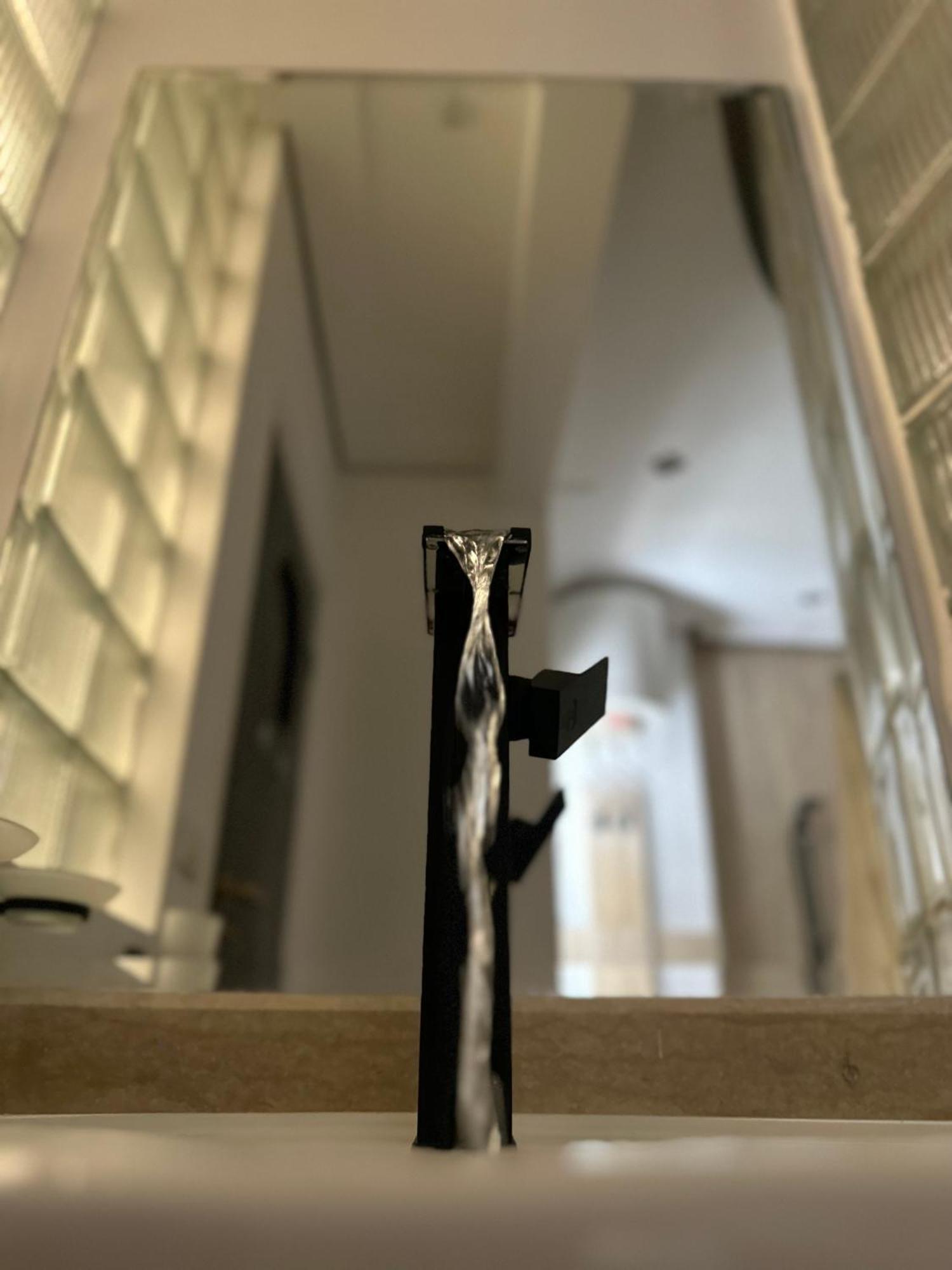 Modern 1-bedroom In Zamalek Visits Allowed *